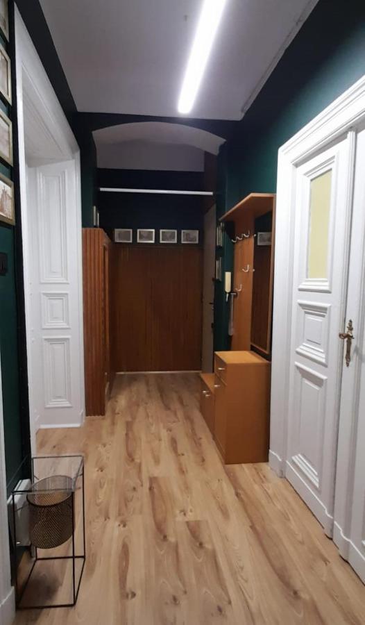 Apartament Kasztanowy Apartment Гливице Екстериор снимка