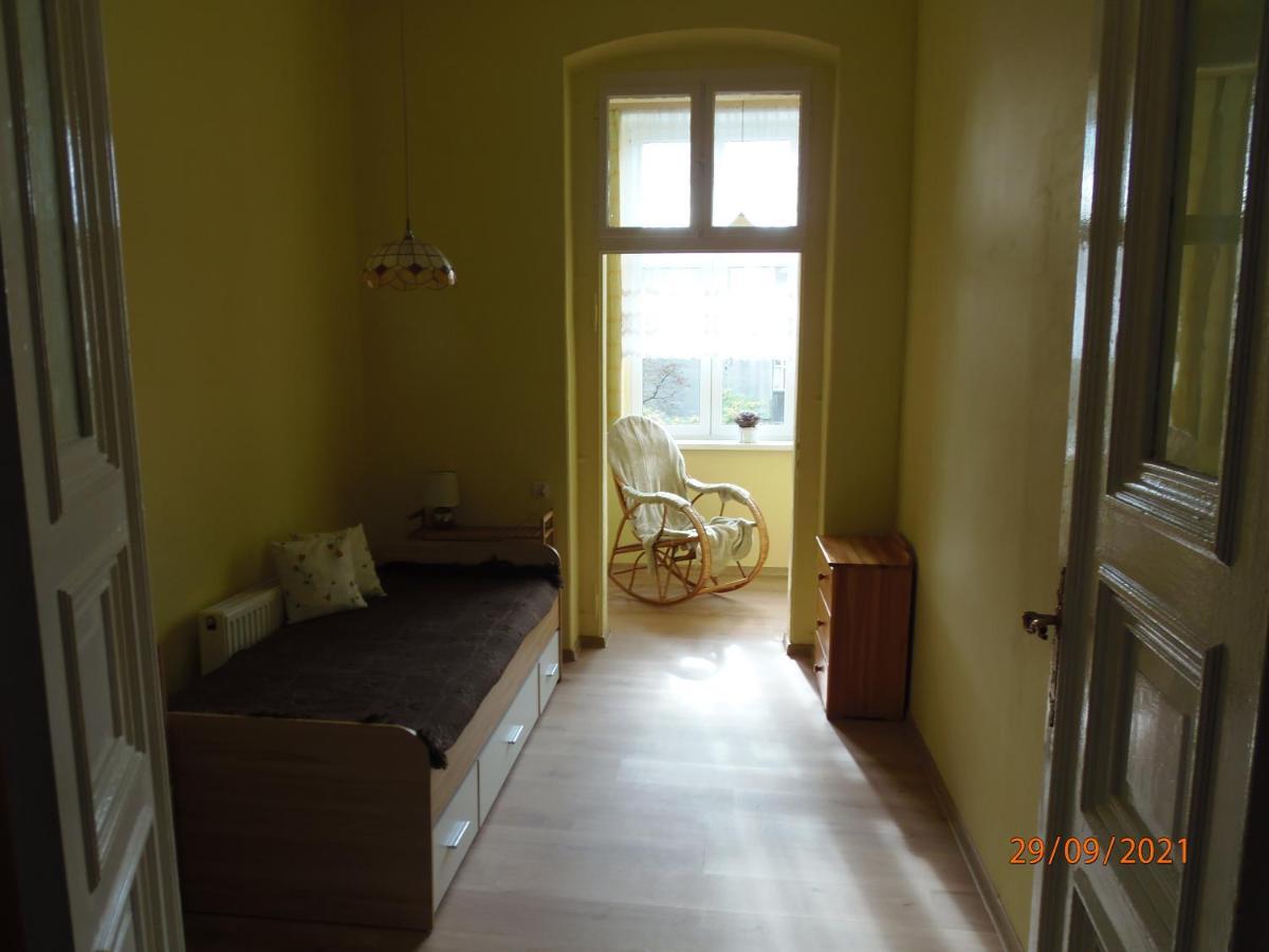 Apartament Kasztanowy Apartment Гливице Екстериор снимка