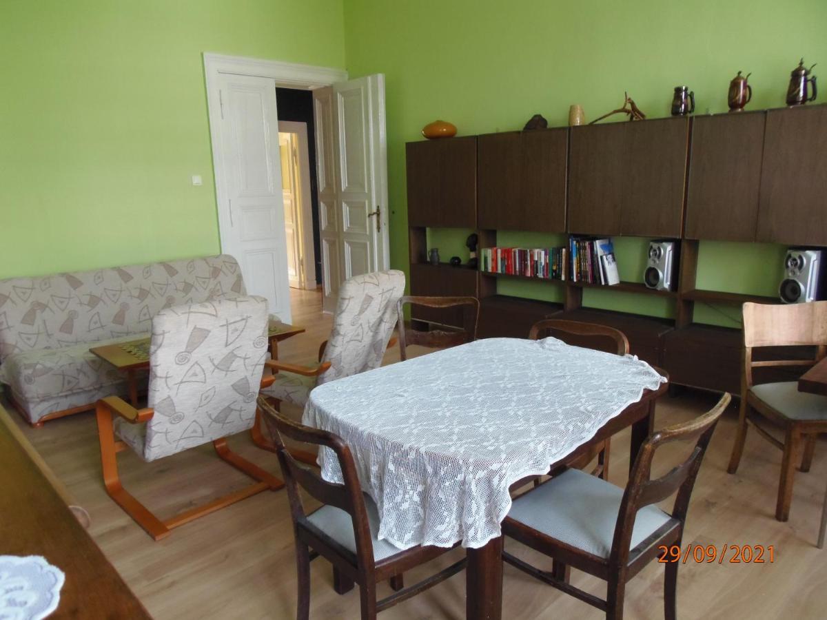 Apartament Kasztanowy Apartment Гливице Екстериор снимка