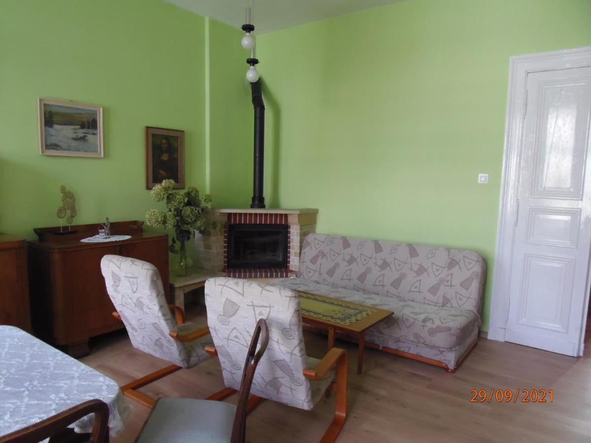 Apartament Kasztanowy Apartment Гливице Екстериор снимка